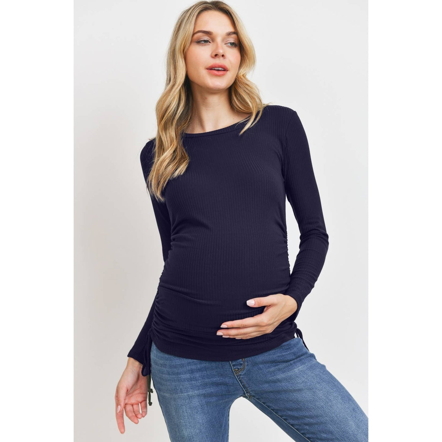 Long Sleeve Adjustable Ribbed Maternity Top: Burgundy