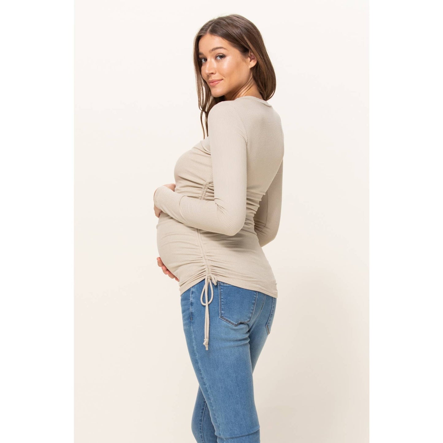 Long Sleeve Adjustable Ribbed Maternity Top: Burgundy