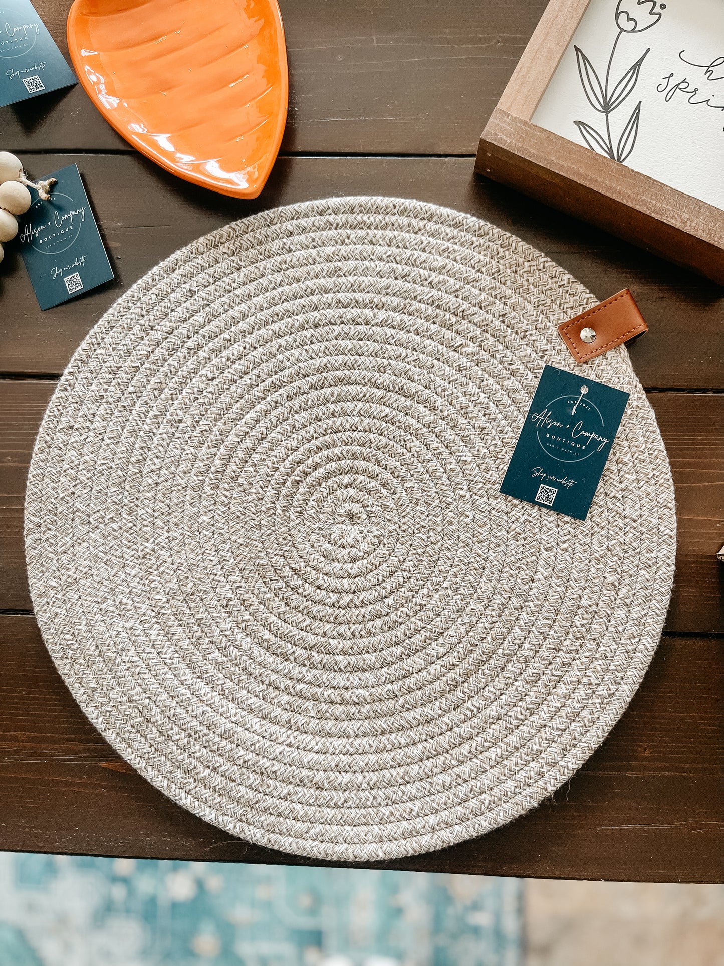 Earth Tan Round Table Mat