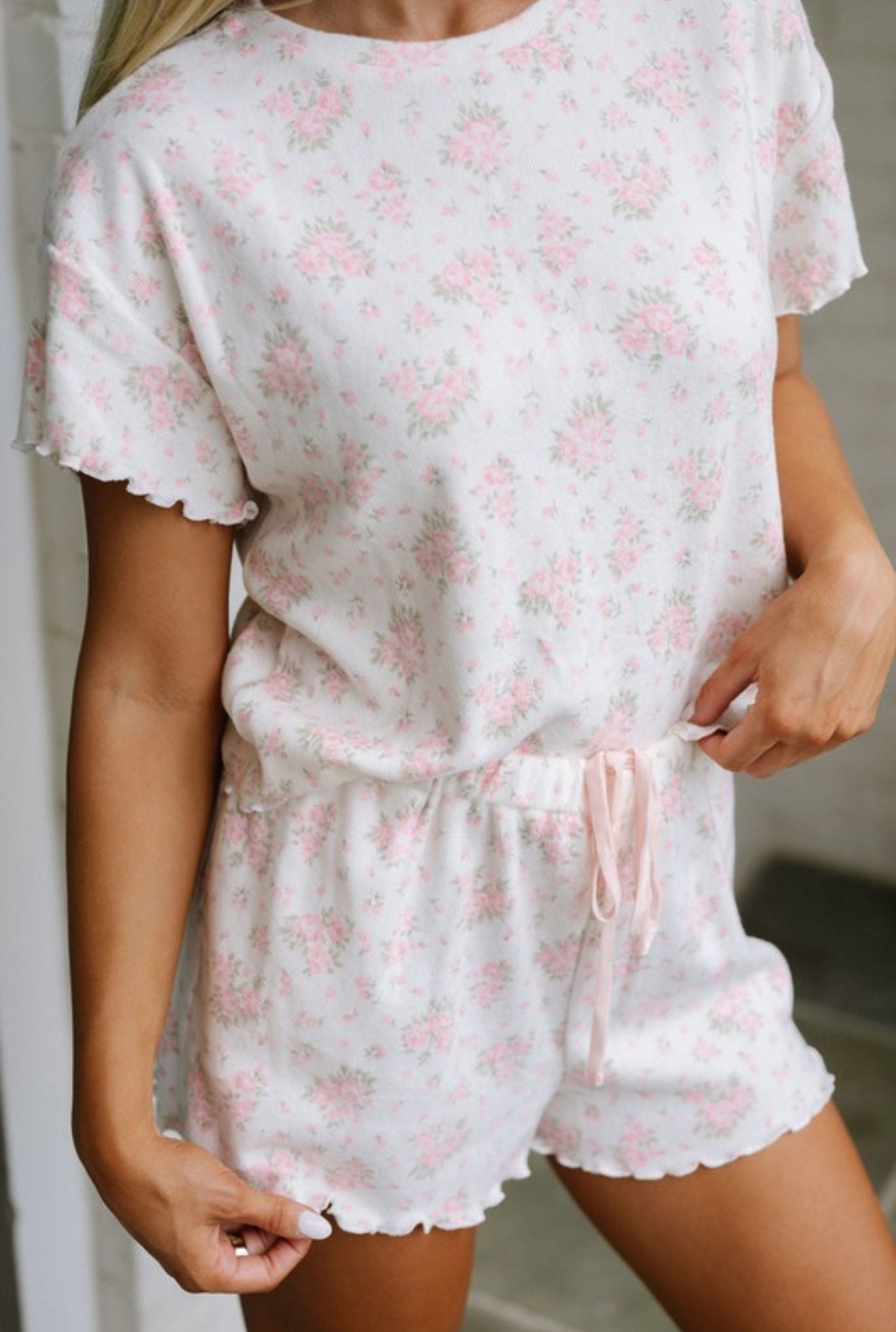 Floral Lettuce Trim Set