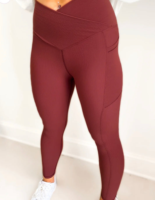 Molly Max Sculpt Diagonal Ribbed Leggings: Burnt Umber