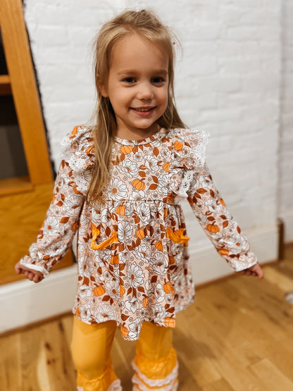 Fall Florals & Pumpkins Ruffle Set