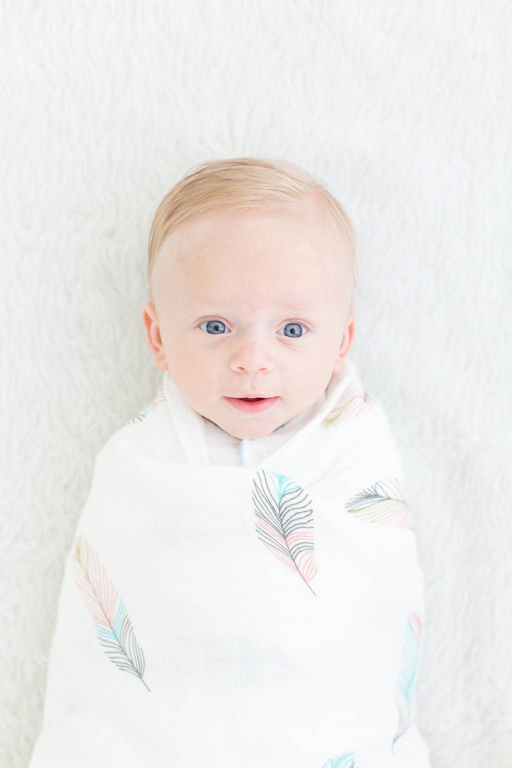 Bamboo and Organic Cotton Muslin Feather Swaddle Blanket