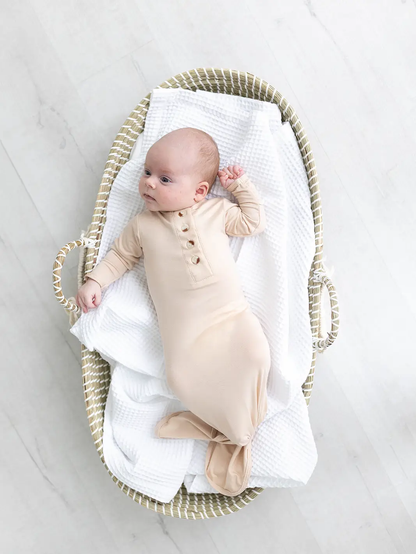 Knotted Baby Gown Set: Sand