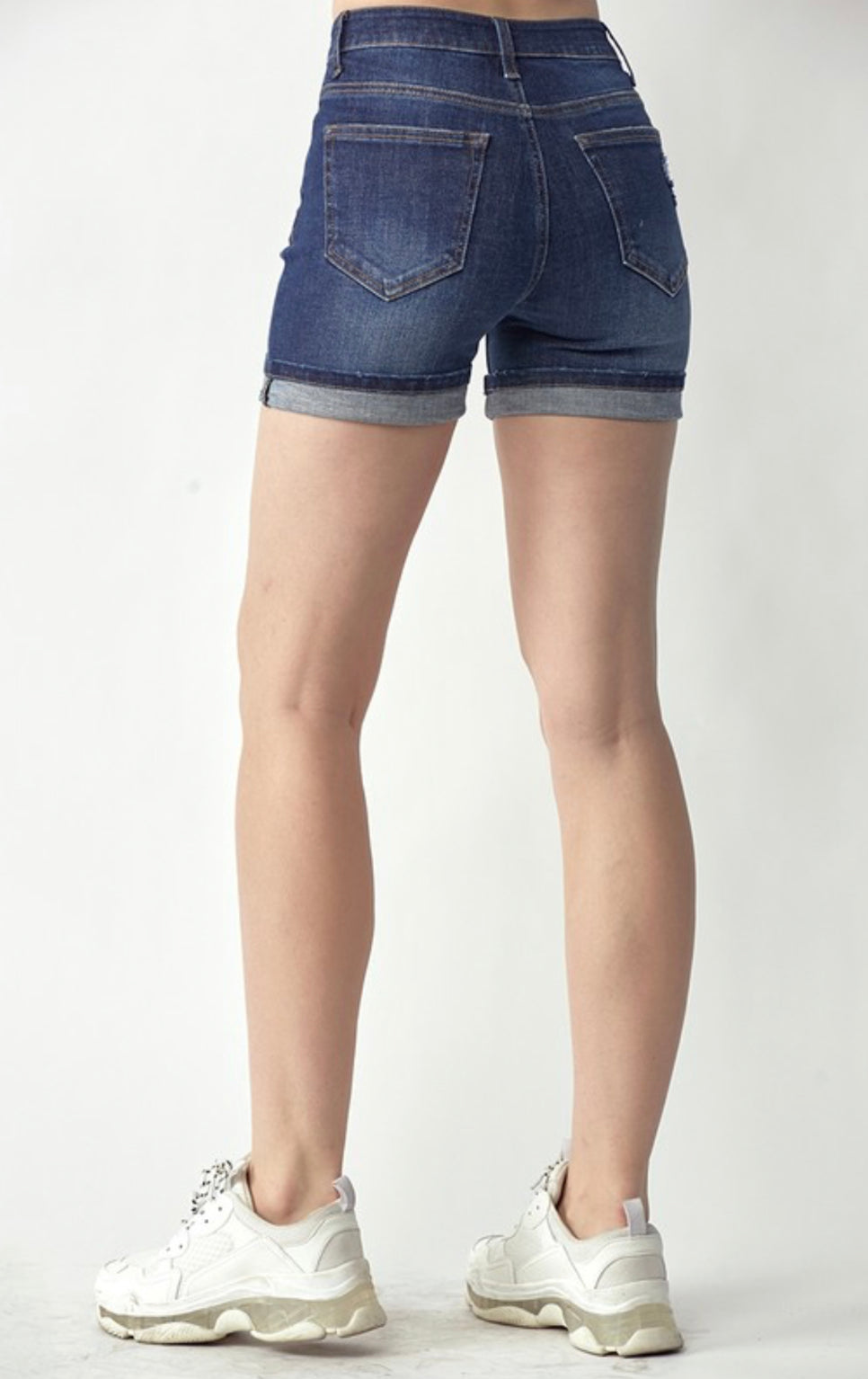 Ginny Mid-Rise Cuff Shorts